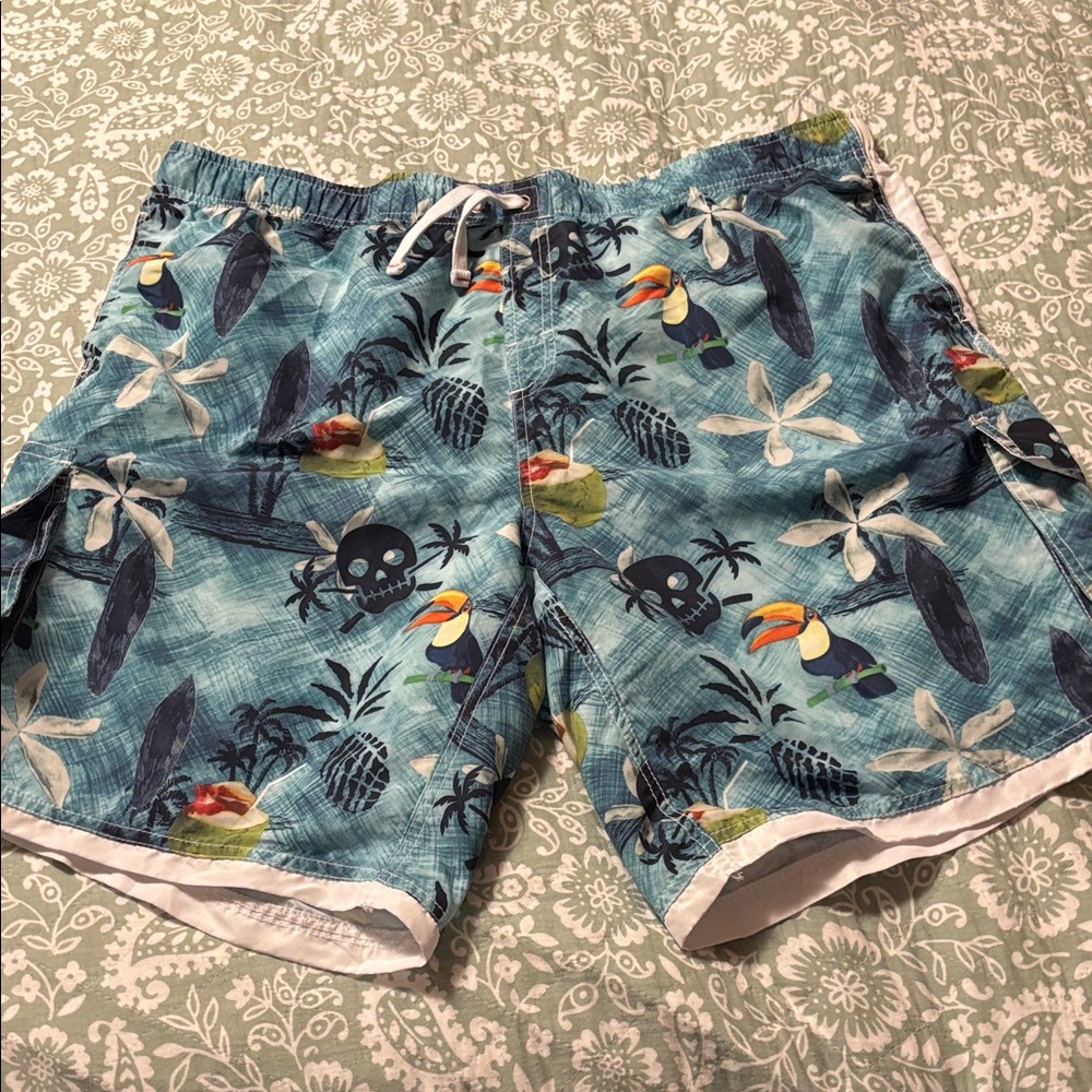 Ingear NWOT Tropical Skull and Toucan Print Swim Trunks Size XXL